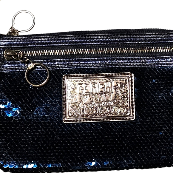 Coach 1941 Poppy Navy Blue Sequins Wristlet - Picture 4 of 9